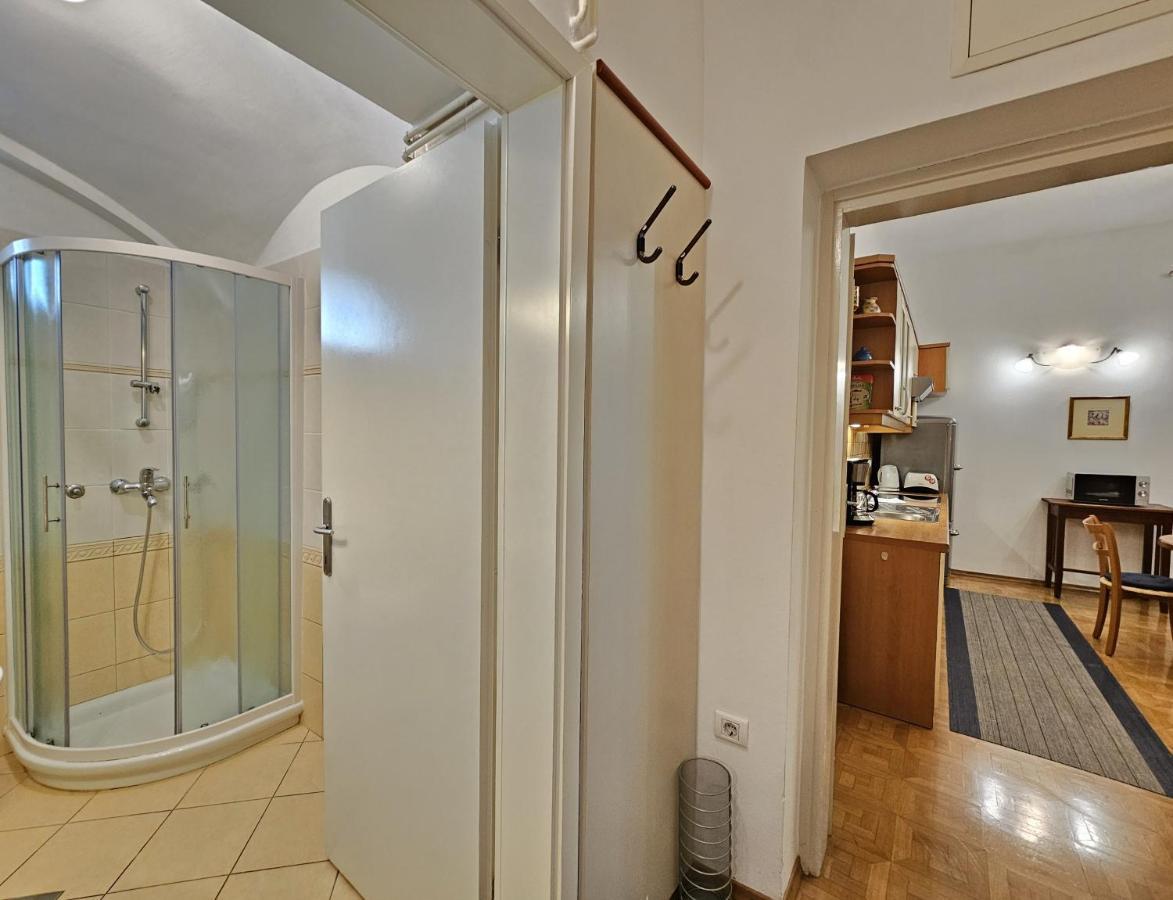 Appartement Spacious Nika 2 Tour As